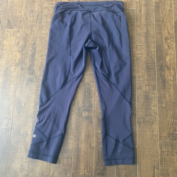 Lululemon Pace Revival Crop - Picture 10 of 10